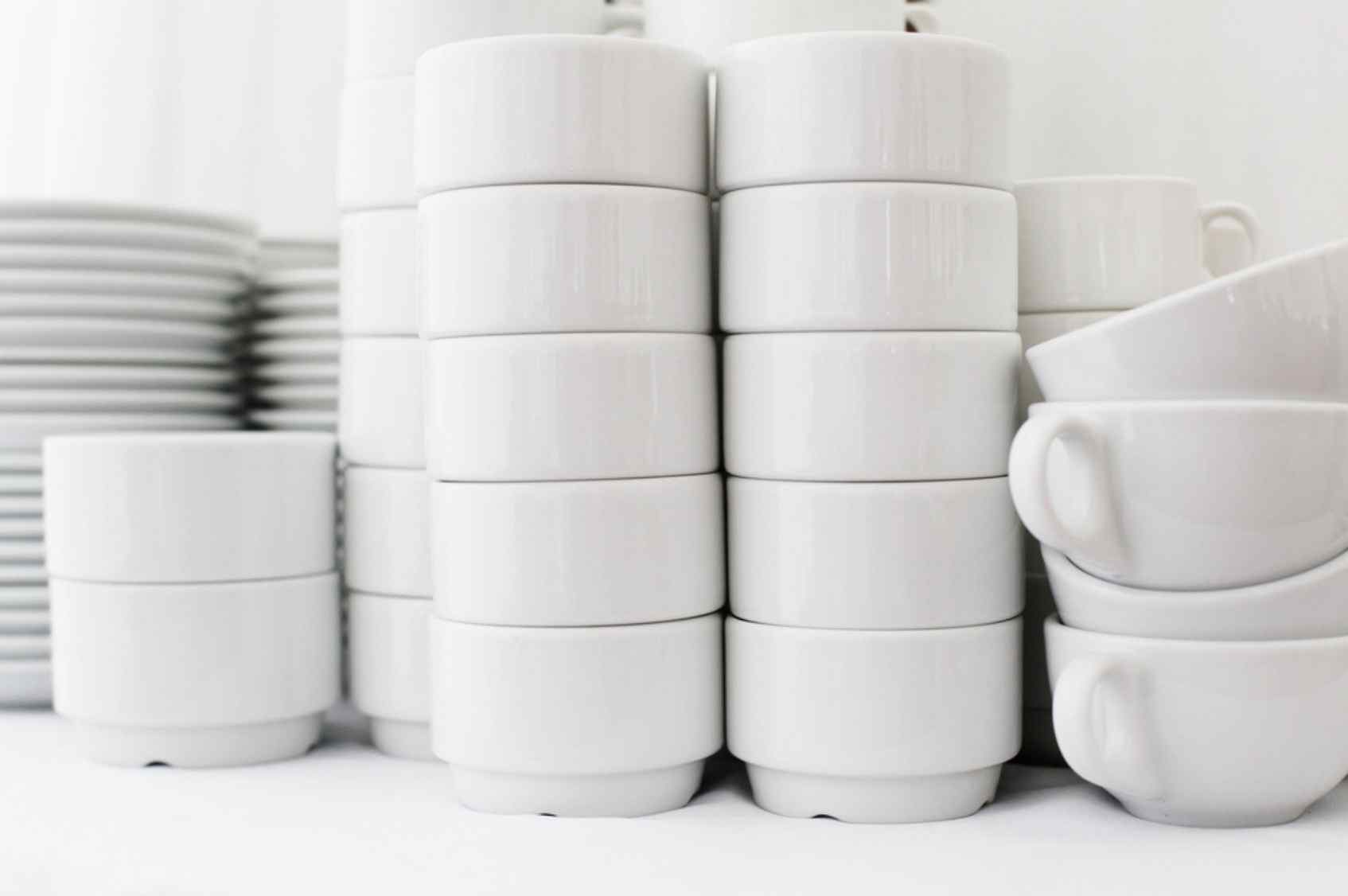 ¿Quieres Clientes Felices? Vajillas y Complementos de Cocina que Marcan la Diferencia
